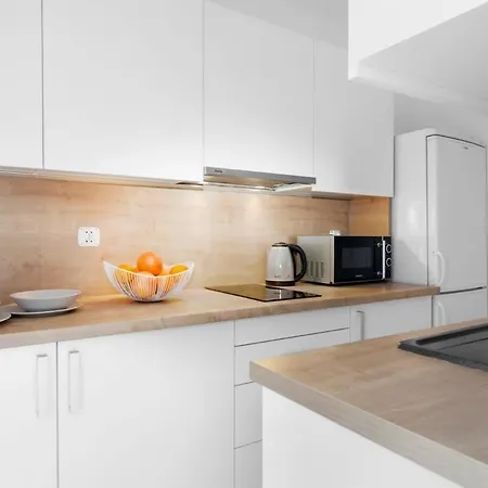 Ivory Nature & Beachside By Elite Apartman *